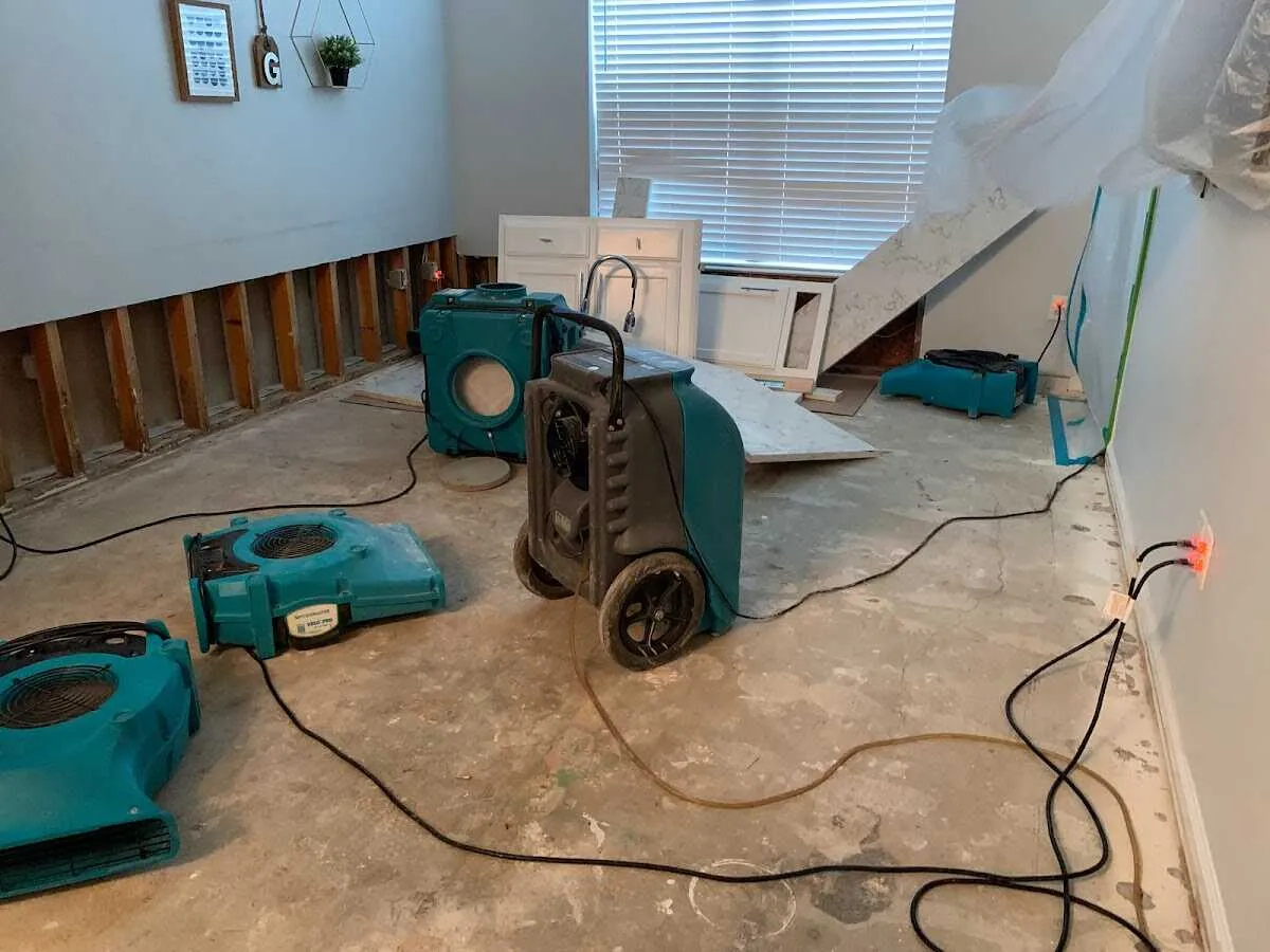 Dehumidifier in flood-cut room for Water Extraction & Removal in Holtville